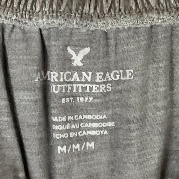 American Eagle Off The Shoulder Flounce Top Cropped Sleeve Gray Size Medium - Picture 3 of 6